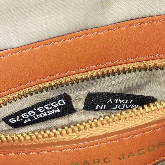 Marc Jacobs Orange Shoulder Bag with Gold-Tone Hardware - Picture 16 of 16